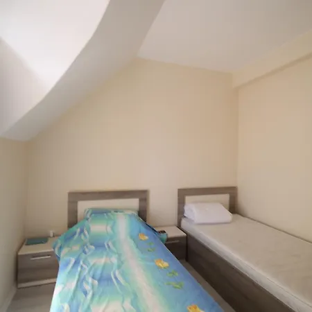 Arendoo In Ela * Sveti Vlas